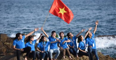 Sinh viên với biển, đảo Tổ Quốc năm 2017 Sinh viên với biển, đảo Tổ Quốc năm 2017